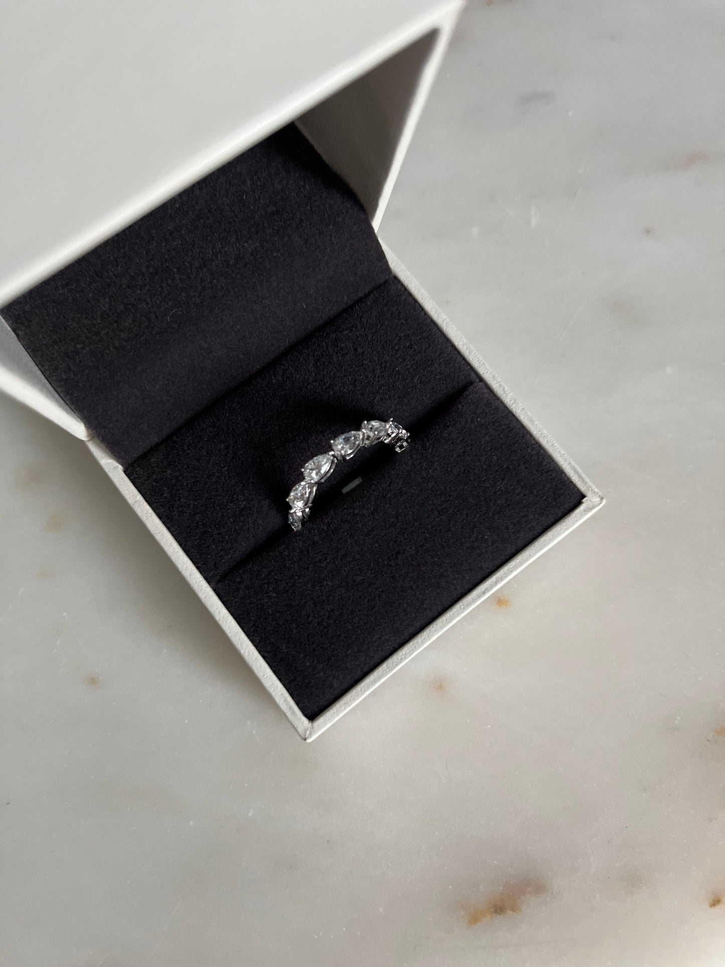 Marquess Band Ring