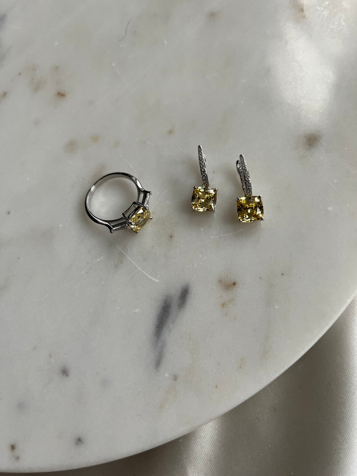 Citrine Drop Earrings