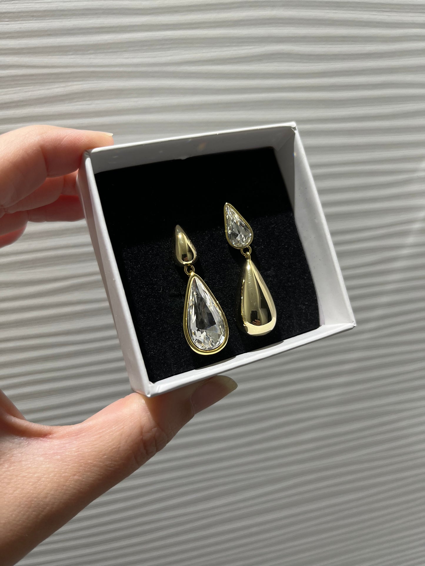 Waterdrop Earrings