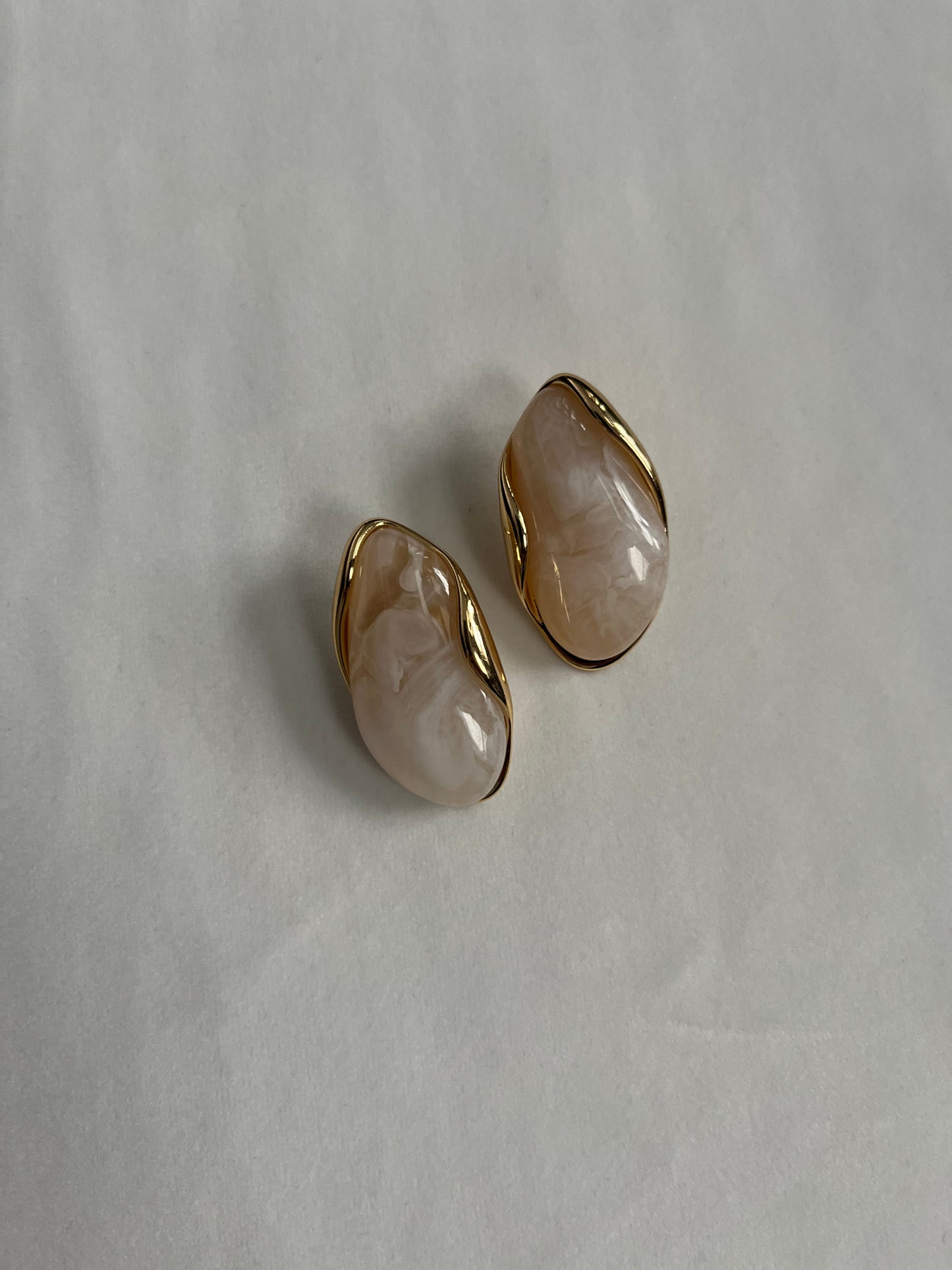 Amber Pearl