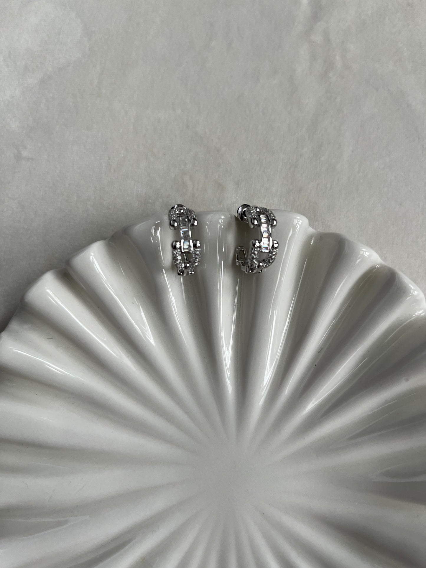 Horsebit Silver Earrings