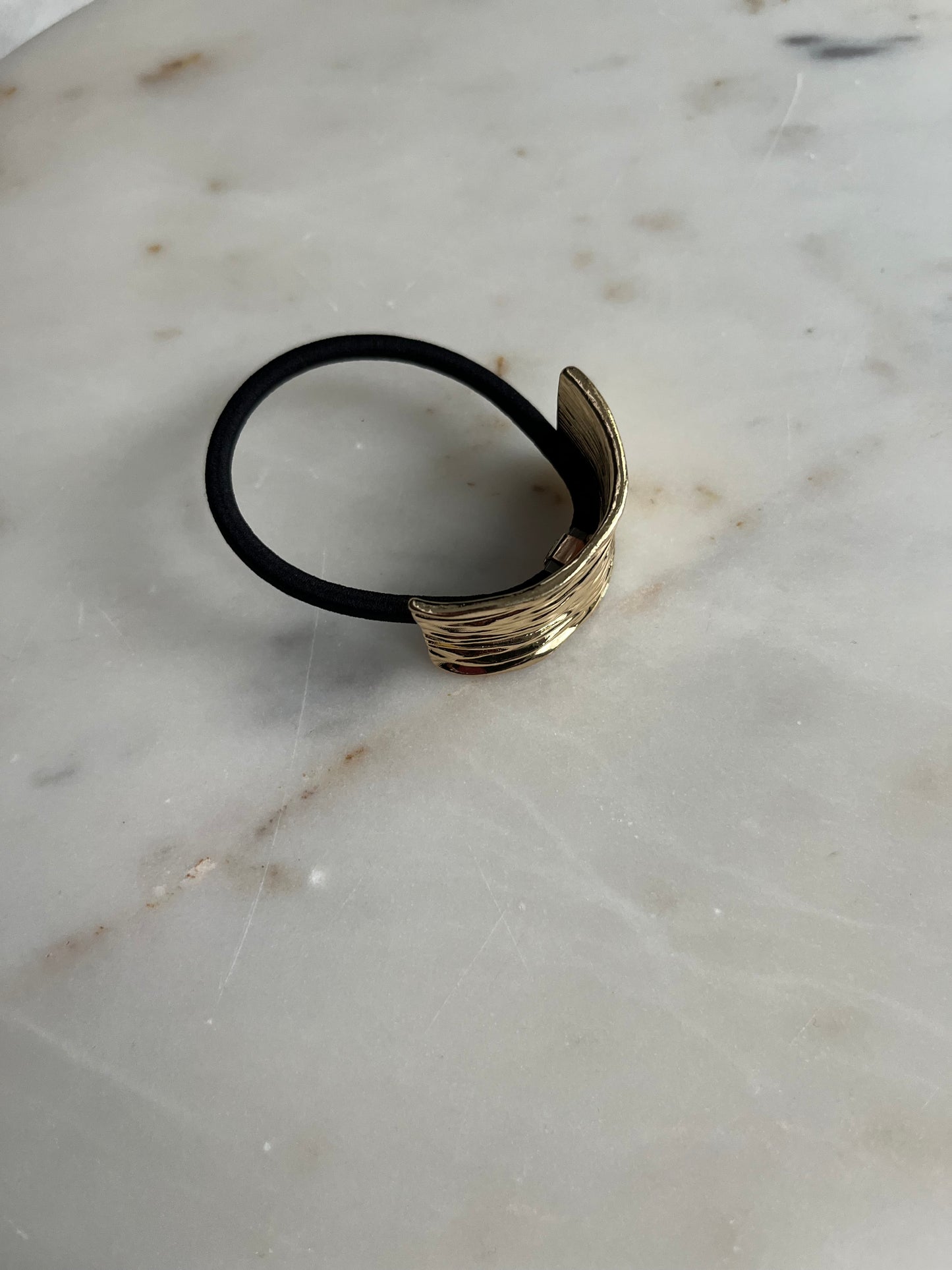 Carrie Gold Ponytail Hair Tie