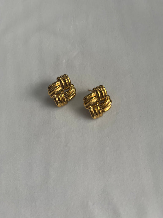 Maxe Earrings