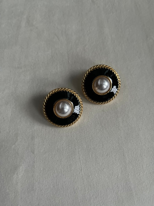 Mono Earrings
