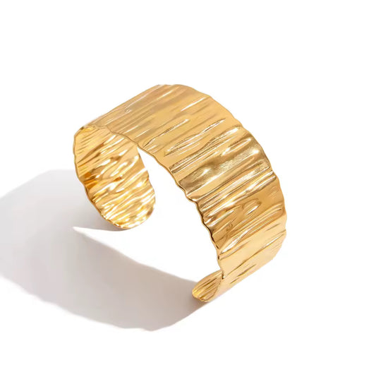 Ripple Cuff