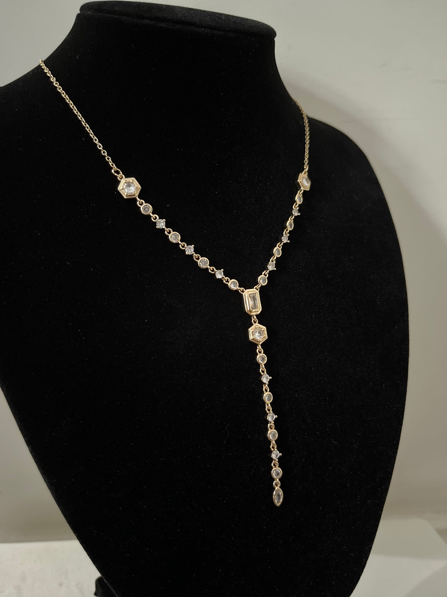 Nadiya Lariat Necklace