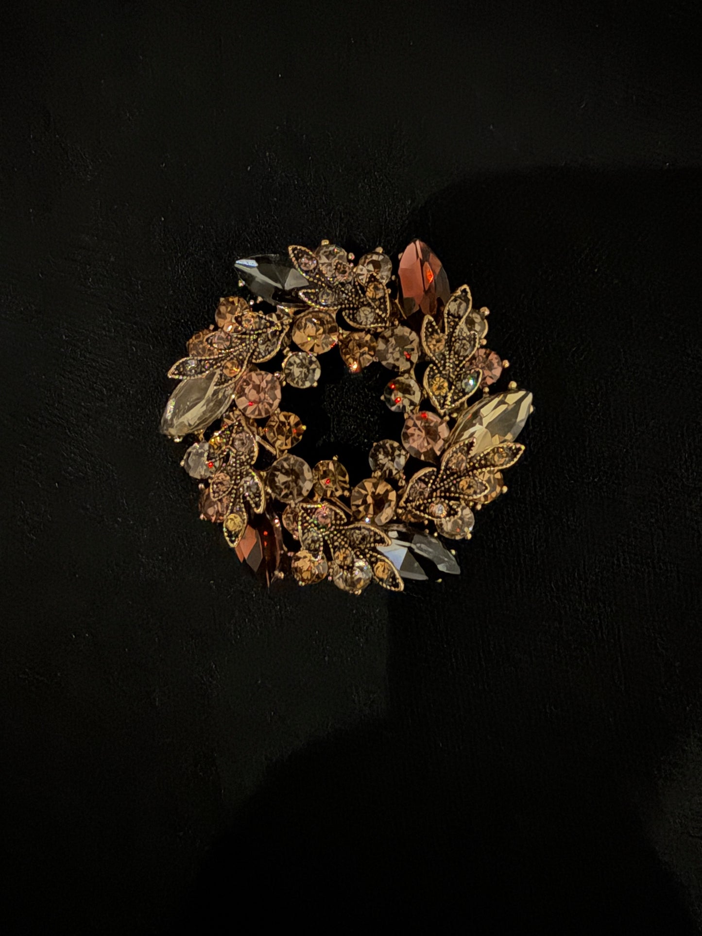 Wreath Brooch