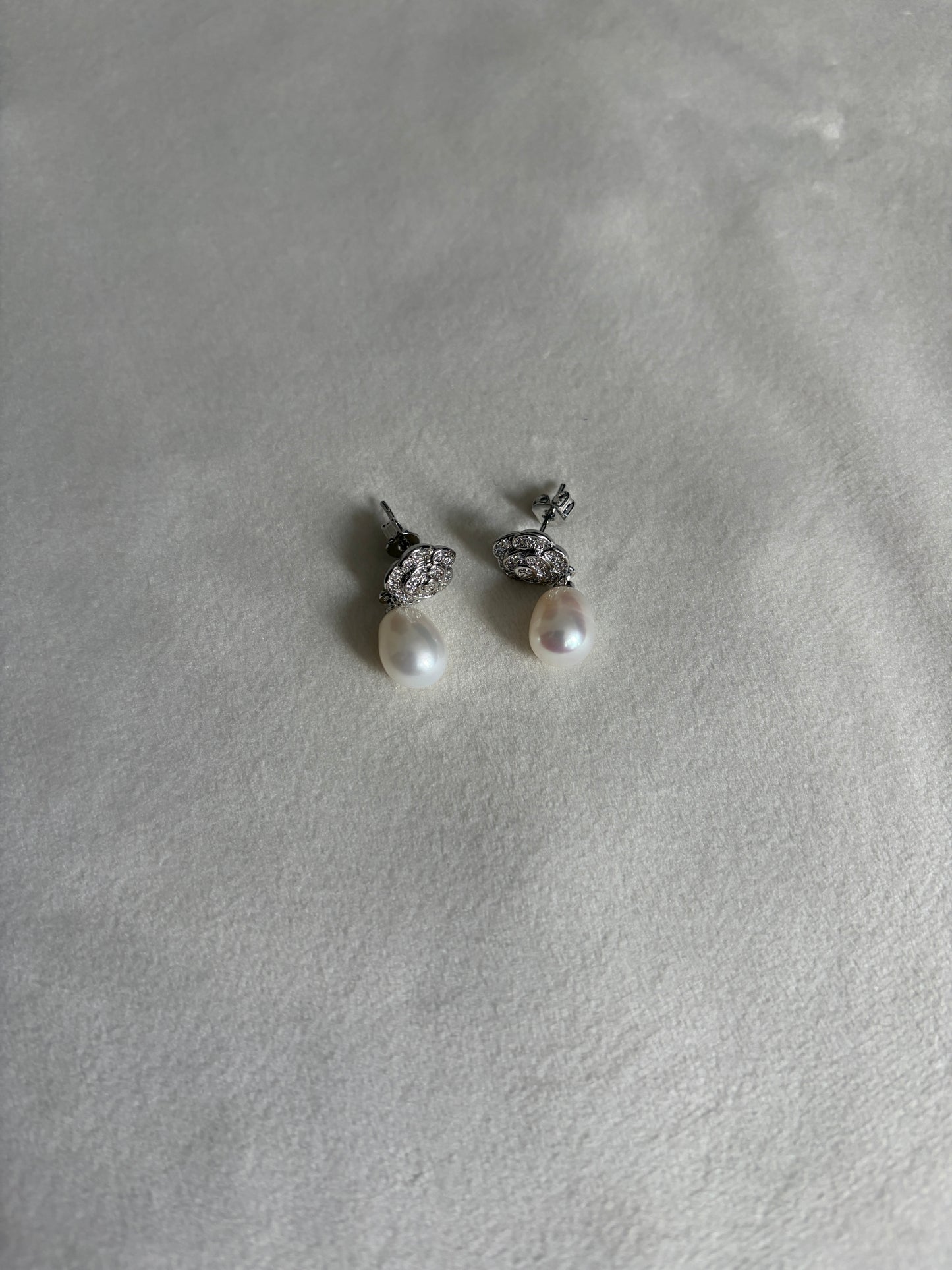 Pearl Flower Drop Earrings